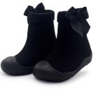 Meia Bebê Menina Sola Antiderrapante Cano Alto Com Laço Preta Gatatuya Tamanho:17/18Cor:Preto Meia Bebê Menina Sola Antiderrapante Cano Alto Com Laço Preta Gatatuya Tamanho:17/18Cor:Preto