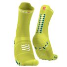 Meia de compressão p/ corrida cano médio Lime Run High V4.0 - COMPRESSPORT Meia de compressão p/ corrida cano médio Lime Run High V4.0 - COMPRESSPORT