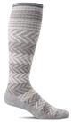 Meia de compressão Sockwell Chevron Lt. cinza para mulheres M/L