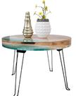 Mesa com tampo em resina