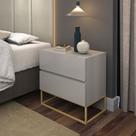 mesa de cabeceira estilo industrial base de ferro dourado eros 45cm para quarto de casal