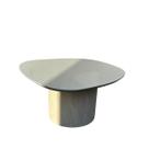 Mesa de Centro Orgânica 80 cm Base Cimento Queimado Tampo Laca Fendi