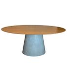 Mesa de Jantar Cone Oval 160x90 cm Tampo Freijó Base Cimento Queimado Mesa de Jantar Cone Oval 160x90 cm Tampo Freijó Base Cimento Queimado
