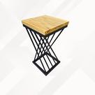 Mesa De Madeira e estrutura de Metalon - Estilo Industrial