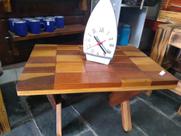 Mesa ipê amarelo