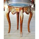 Mesa Lateral Luiz Xv Madeira Maciça Escultura Bronze Luxuosa Mesa Lateral Luiz Xv Madeira Maciça Escultura Bronze Luxuosa