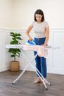 Mesa Passadeira De Roupa Tauba De Passar Tampo de Madeira Dobrável Térmico Regulagem Prática