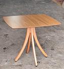 Mesa Quadrada Especial Eco De 90cm Na Cor Freijó Ideal para Apartamento, Sala de Jantar, Varanda e Área Gourmet