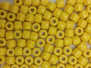 Miçanga Tererê 8x10mm 500g Cor 011 Amarelo Leitoso Miçanga Tererê 8x10mm 500g Cor 011 Amarelo Leitoso