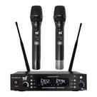 Microfone Profissional Duplo de Mão Sem Fio BR-7000-UHF - TSI Microfone Profissional Duplo de Mão Sem Fio BR-7000-UHF - TSI