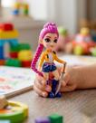 Mini Boneca Infantil Guerreira Miniatura Kpoop Kids Musica Mini Boneca Infantil Guerreira Miniatura Kpoop Kids Musica