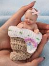 Mini Boneca Reborn de Silicone Cloveray 12,5 cm