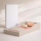 Mini cama orgânica monteressoriana infantil de tecido com colchão Mini cama orgânica monteressoriana infantil de tecido com colchão