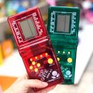 Mini Game Retrô Portátil Clássico Brick Game 9999 Jogos In 1 Nostalgia Diversão Garantida Super Jogo de Blocos Brinquedo de Mão á Pilhas Cor Sortida