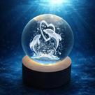 Mini Luminária Led Globo De Vidro 3d Com Cabo USB Com Base de Madeira