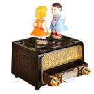Mini toca-discos retrô Music Box com figuras de casais dançando