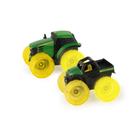 Mini veículo John Deere Monster Treads Lightning Wheels Mini veículo John Deere Monster Treads Lightning Wheels