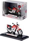 Miniatura 1/18 Moto Honda CG Titan 150 2014 Vermelha