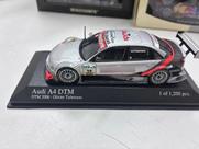 Miniatura Audi A4 2004 Olivier Tielemans 1:43 Minichamps Prateado