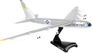 Miniatura Avião B52 Stratofortress USAF Daron Postage Stamp 1300 Diecast Colecionável Bombardeiro Militar com Suporte