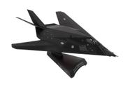 Miniatura Avião Furtivo USAF F117 Nighthawk 1/150 Daron PS5386 Metal