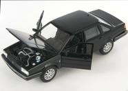 Miniatura Carro Volkswagen Santana - preto - 1:24 - Welly