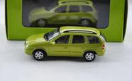 Miniatura Chevrolet Corsa Wagon Buick Sail 1:43 Verde