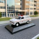 Miniatura Chevrolet Veraneio Ambulância 1:43 Ixo Branco