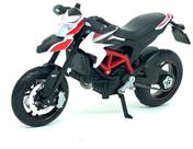 Miniatura de moto maisto escala 1/12