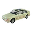 Miniatura Ford Escort XR3 Branco Metal 1:24 Miniatura Ford Escort XR3 Branco Metal 1:24