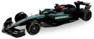 Miniatura Fórmula 1 Mercedes Benz W14 2024 c/ Piloto 1:24 Bburago