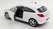 Miniatura Opel Astra 2005 Welly 1:36 Branco Miniatura Opel Astra 2005 Welly 1:36 Branco