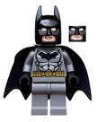 Minifigura LEGO DC Comics Super Heroes Batman cinza escuro