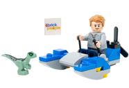 Minifigura LEGO Jurassic World Owen Grady com Swamp Speeder e Raptor
