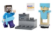 Minifigura LEGO Minecraft Steve com fornalha e armadura de diamante
