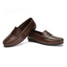 Mocassim Casual em Couro Pires Shoes Aberto com Detalhe em Recorte e Sola Leve