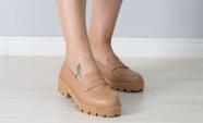 Mocassim marrom