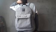 Mochila Bruna Cinza