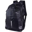 Mochila com detalhes refletivos