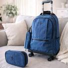 Mochila Escolar de Rodinhas 360º c/ Estojo Box Menino Hay Up 18L Cor:Azul Mochila Escolar de Rodinhas 360º c/ Estojo Box Menino Hay Up 18L Cor:Azul