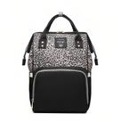 Mochila para Fraldas Armbq - Estampa Leopardo Impermeável Marrom Mochila para Fraldas Armbq - Estampa Leopardo Impermeável Marrom
