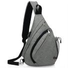 Mochila Transversal Pequena com Entrada USB Mochila Transversal Pequena com Entrada USB
