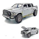 Modelo de carro Dodge-Ram TRX Pickup 1:32 Alloy Sound & Light Toy