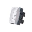 Módulo Tomada 2P + T 10A/250V Branco - MarGirius B3 Módulo Tomada 2P + T 10A/250V Branco - MarGirius B3