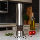 Moedor de Sal Grosso e Pimenta do Reino Elétrico Automático Inox Cosmopolitan 21cm
