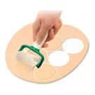 Molde Plástico Rolo De Cortar Massas Oval Liso 6,5 Cm Fácil