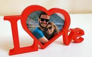 Moldura Decorativa para Foto Love Dia dos Namorados 18x8,92x1,55 Moldura Decorativa para Foto Love Dia dos Namorados 18x8,92x1,55