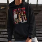 Moletom Canguru Unissex Lana Del Rey Grapgic Red Cantoria Americana Pop Indie Vintage - Exclusivo para Fãs
