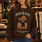 Moletom Feminino Estampa Efeito Bordado BROWNIE - Philklen Moletom Feminino Estampa Efeito Bordado BROWNIE - Philklen