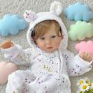 Muñeca Reborn Bebé GUESSBELLY 50cm con Piel Pintada en 3D para Niñas